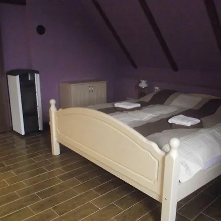 Siki Vendeghaz Vendégház